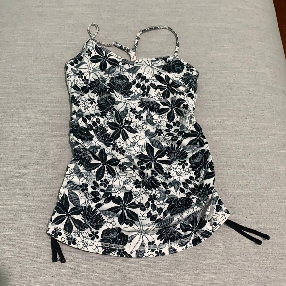 Aerie f.i.t top